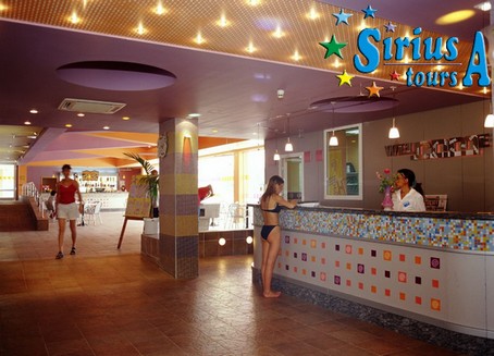Hotel .Com Albena